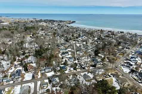11 Pine Street Rye NH 03870