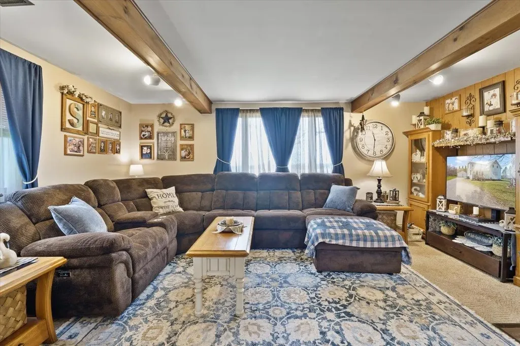 1346 Bridge Road North Hero VT 05474