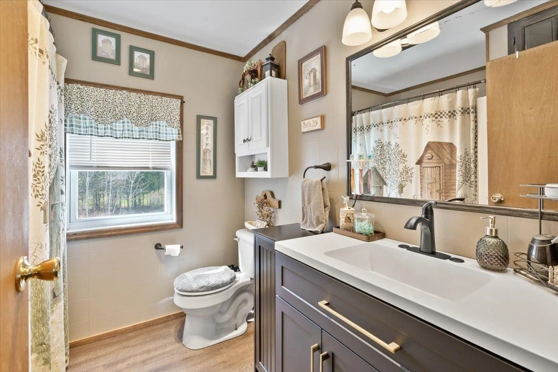 1346 Bridge Road North Hero VT 05474