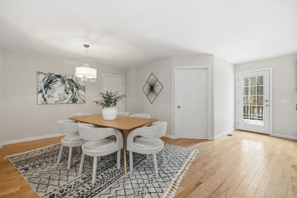 1 French Road Epping NH 03042