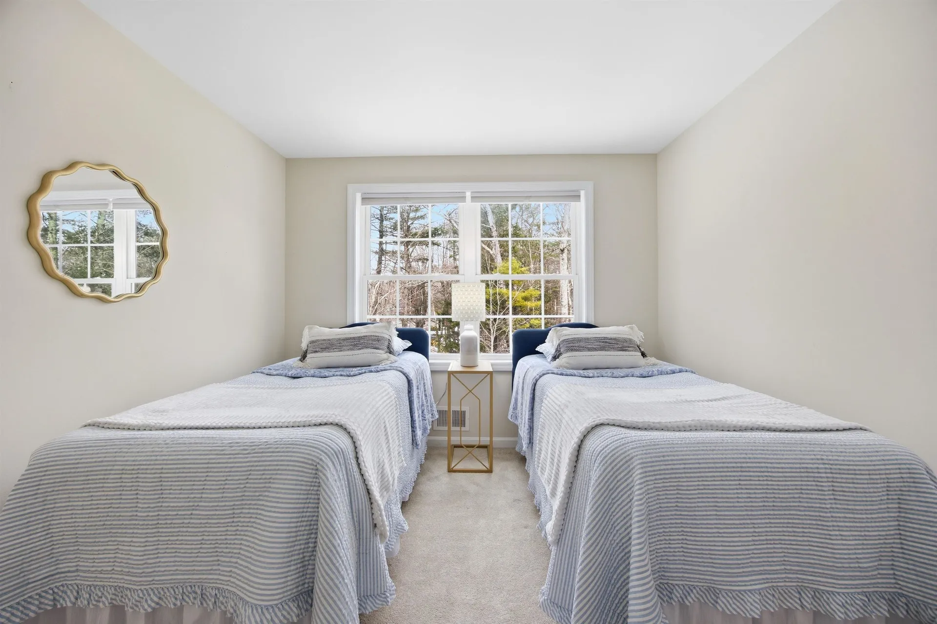 1 French Road Epping NH 03042