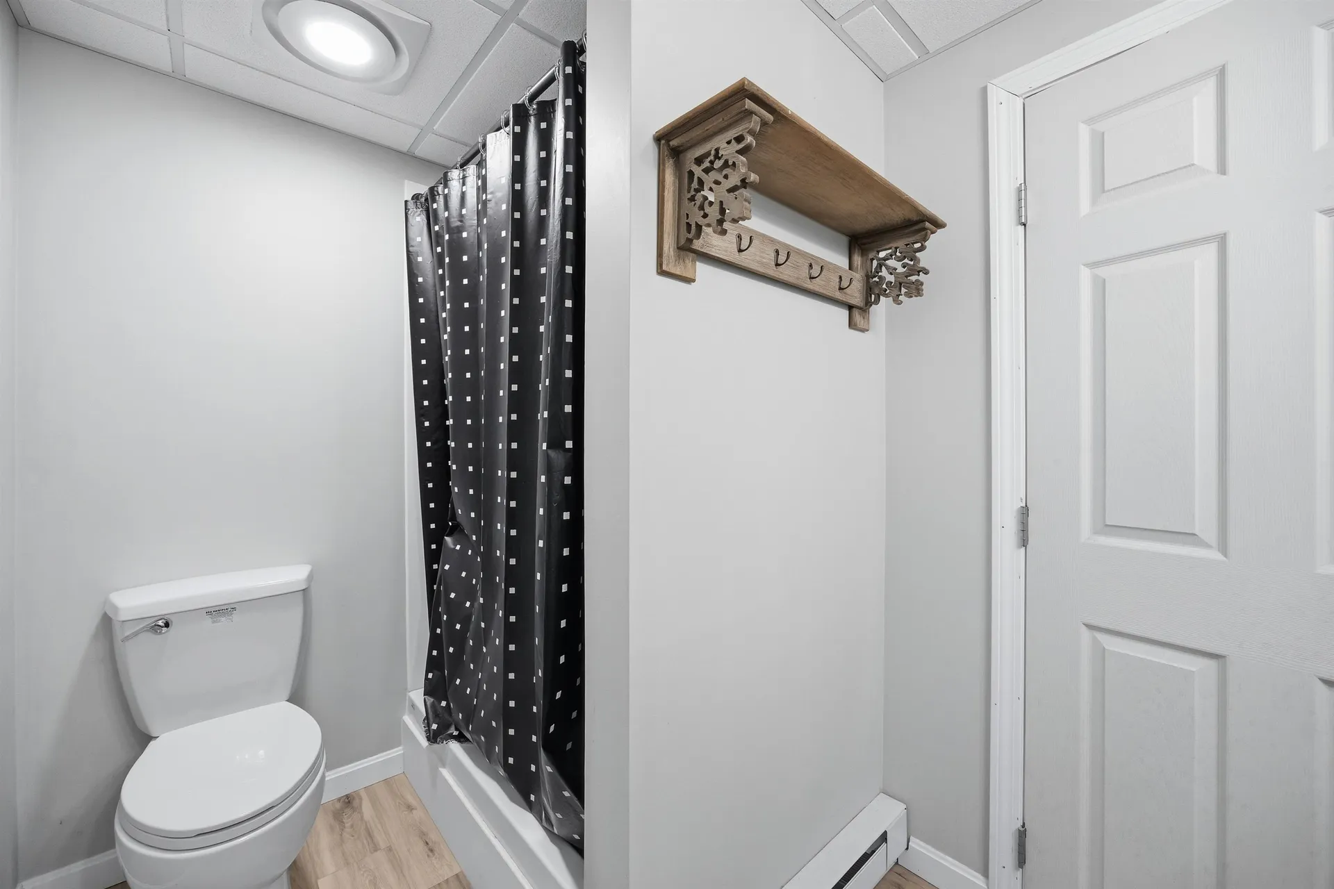 1 French Road Epping NH 03042