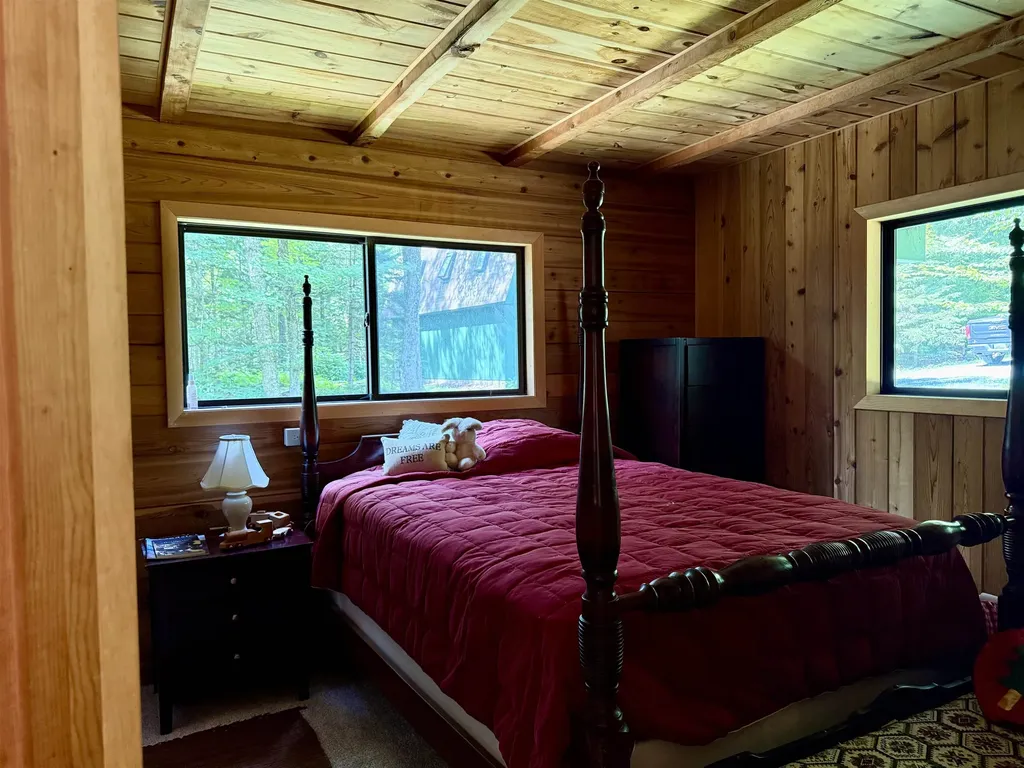 145 Oberdorf Road Readsboro VT 05350