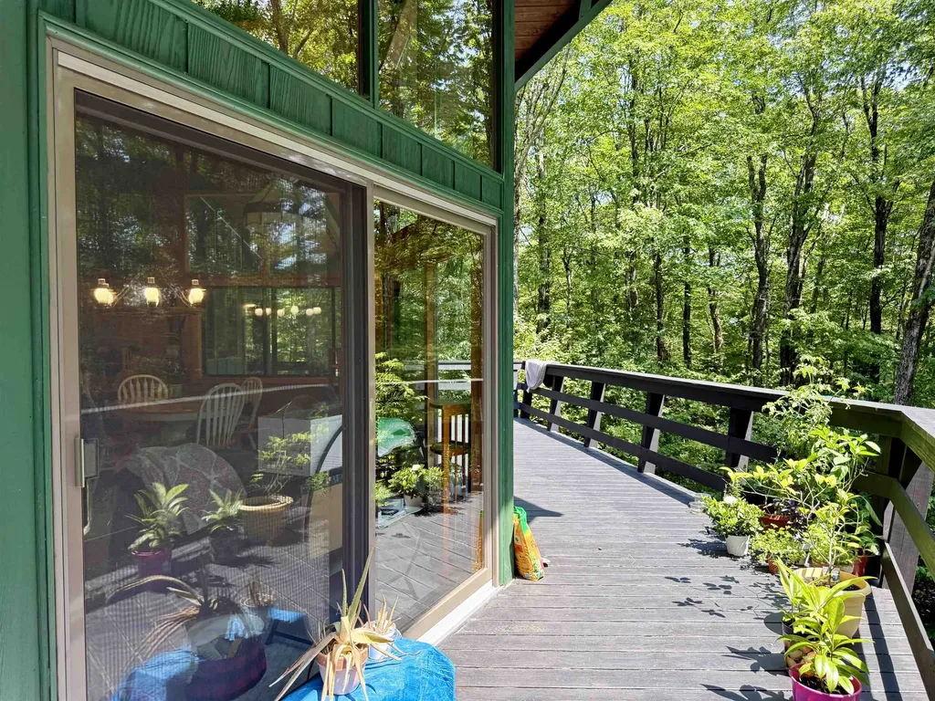 145 Oberdorf Road Readsboro VT 05350