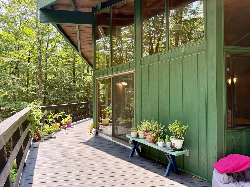 145 Oberdorf Road Readsboro VT 05350
