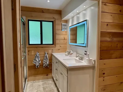 145 Oberdorf Road Readsboro VT 05350