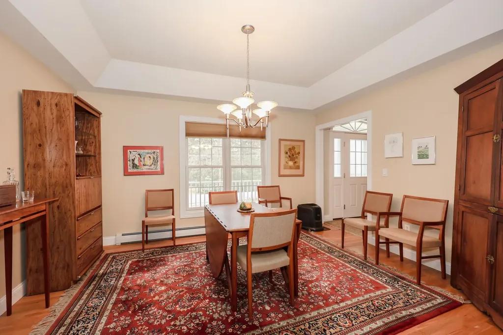 64 Pray Street Rochester NH 03868