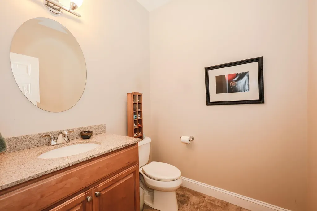 64 Pray Street Rochester NH 03868