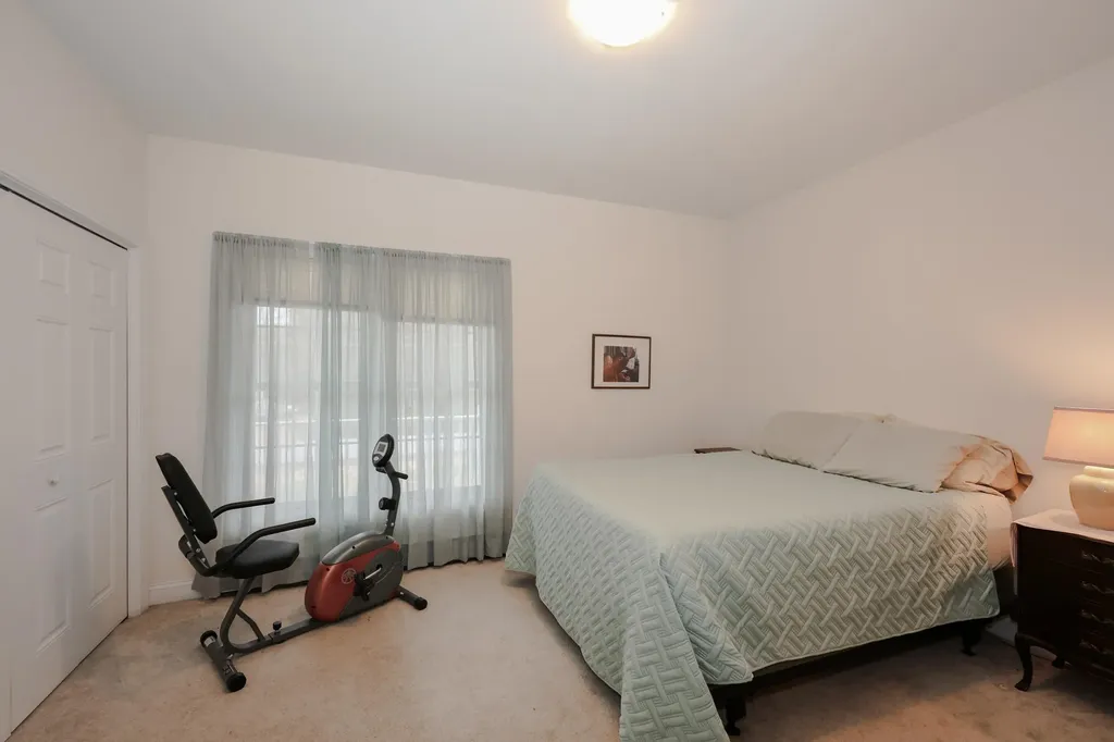 64 Pray Street Rochester NH 03868