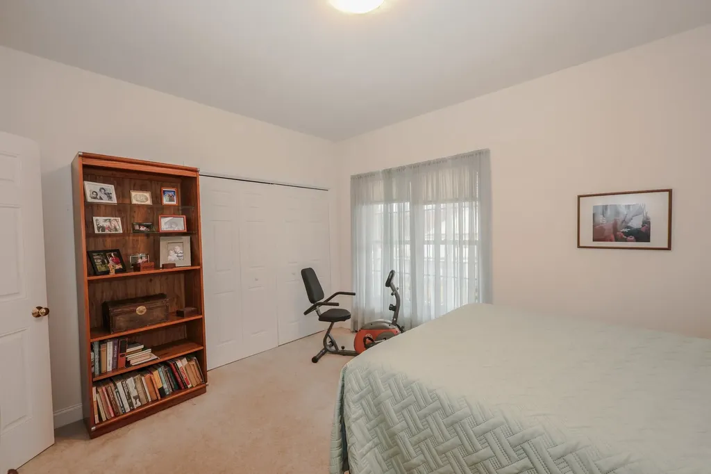 64 Pray Street Rochester NH 03868