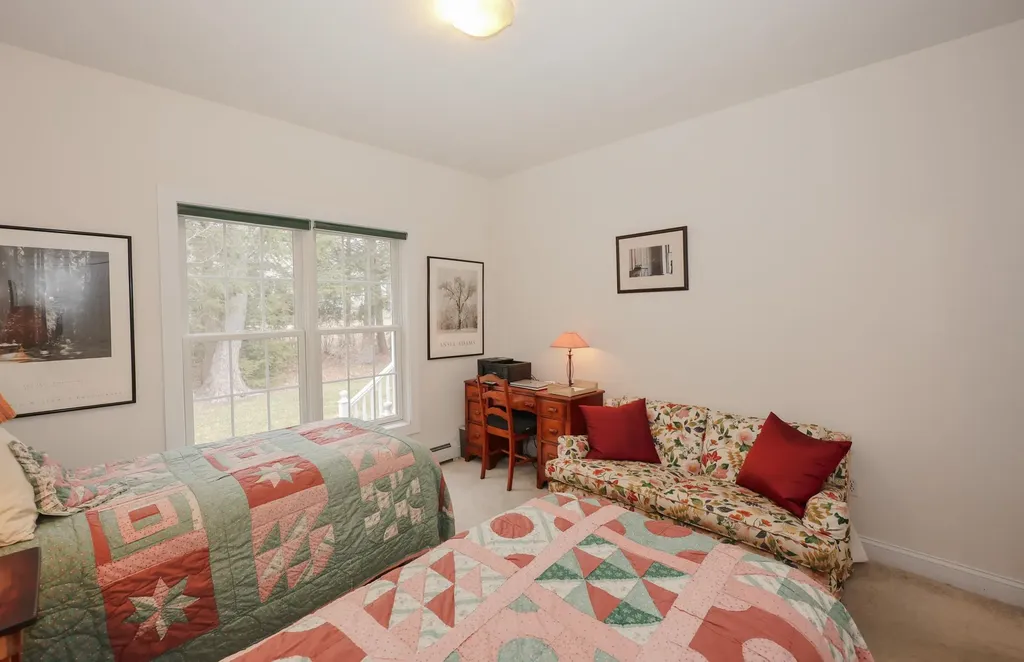 64 Pray Street Rochester NH 03868