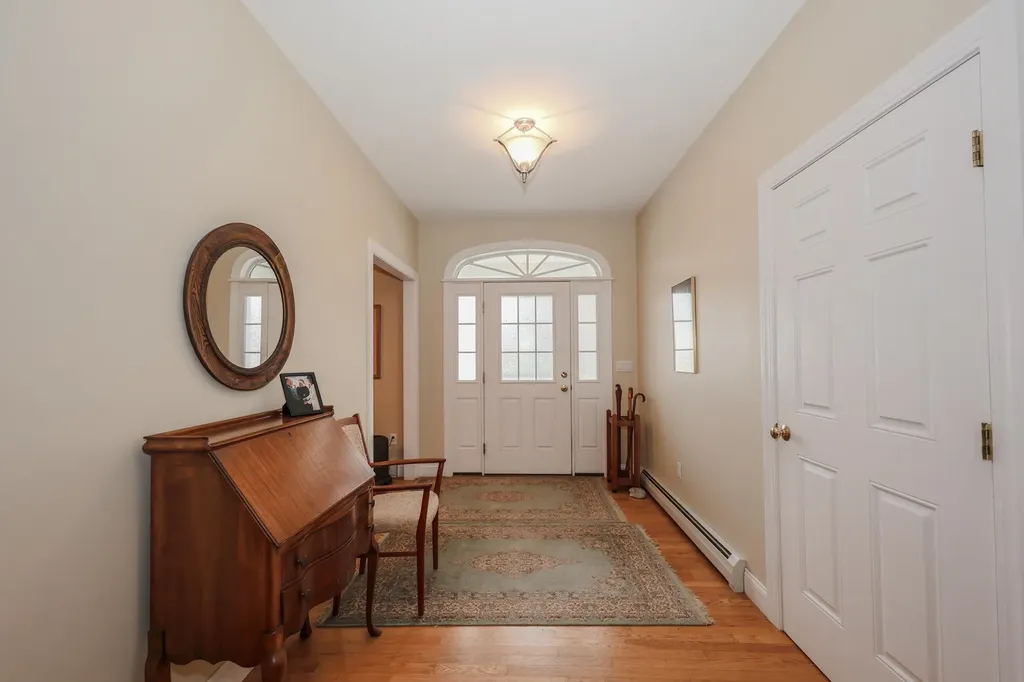 64 Pray Street Rochester NH 03868