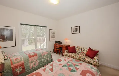 64 Pray Street Rochester NH 03868