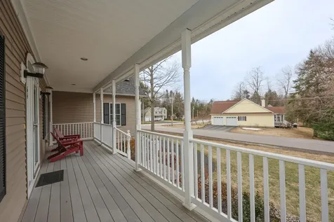 64 Pray Street Rochester NH 03868