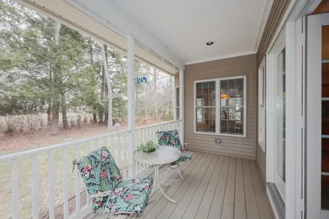64 Pray Street Rochester NH 03868