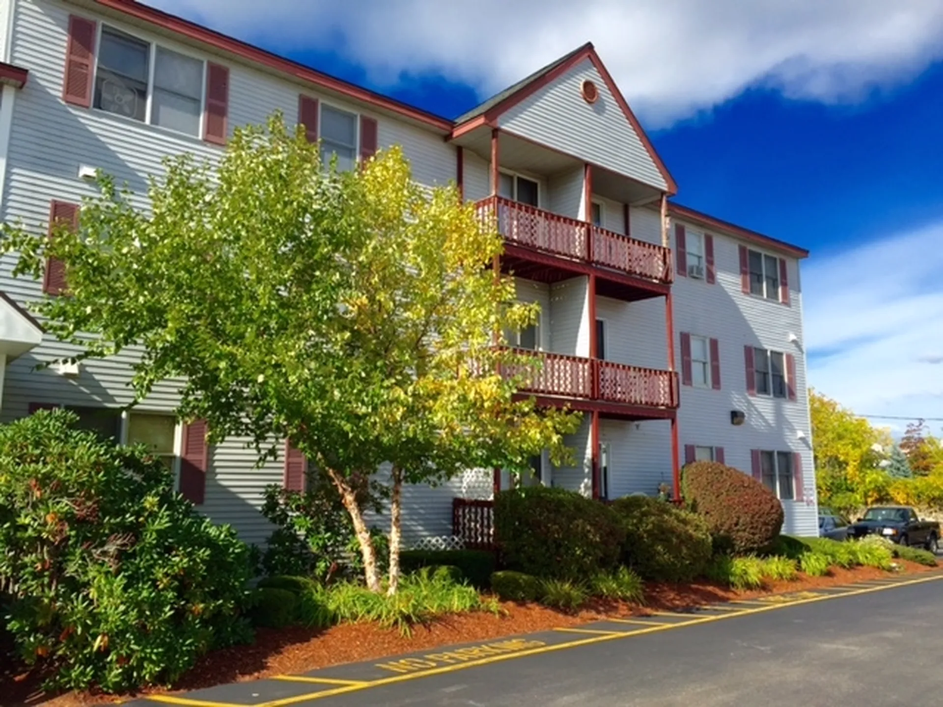 7 Railroad Avenue Derry NH 03038