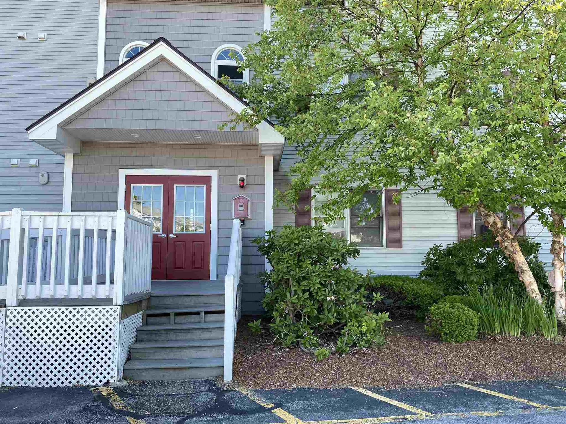 7 Railroad Avenue Derry NH 03038