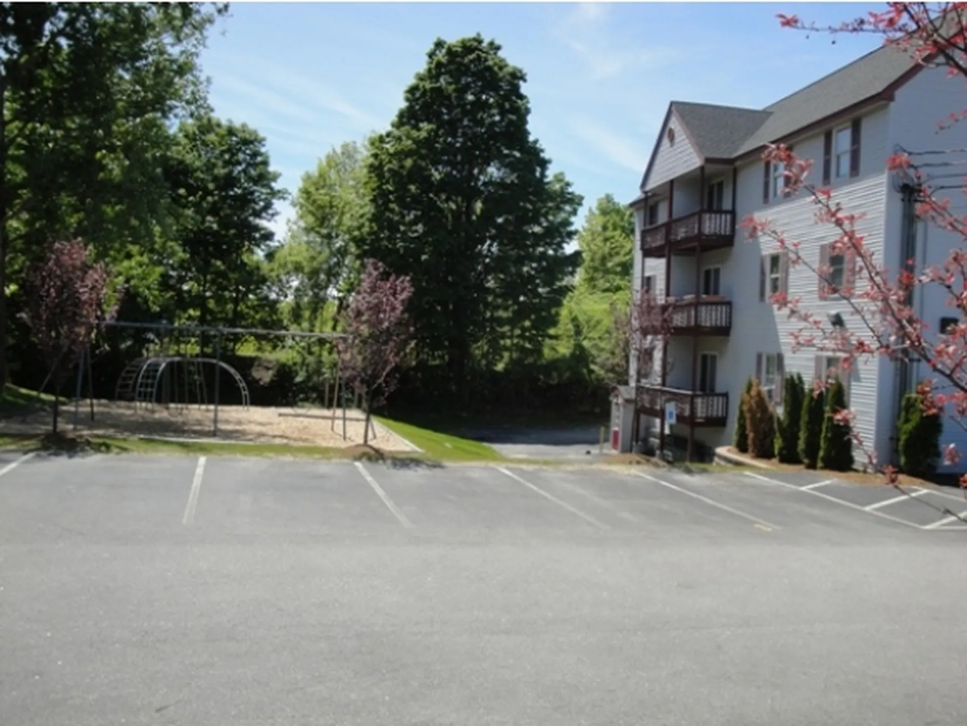 7 Railroad Avenue Derry NH 03038