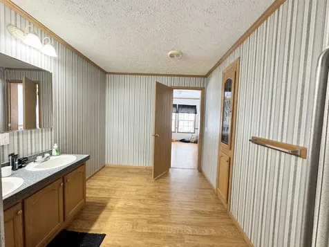 1645 Vt Rt 67e Shaftsbury VT 05257