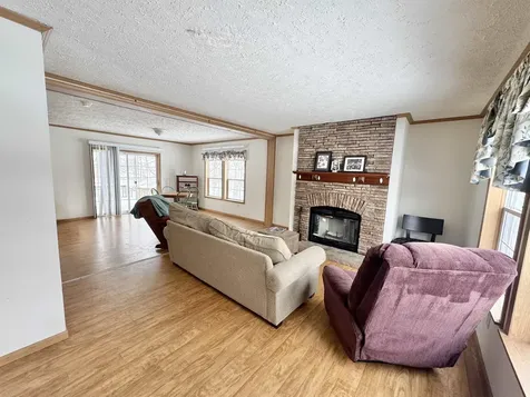 1645 Vt Rt 67e Shaftsbury VT 05257