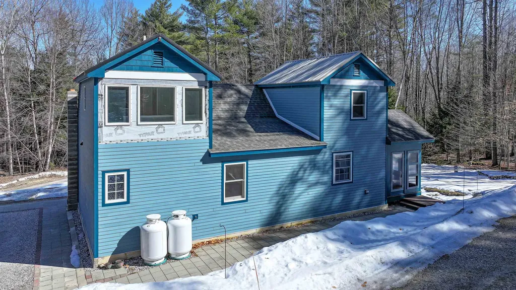 169 South Bridgton Road Bridgton ME 04009