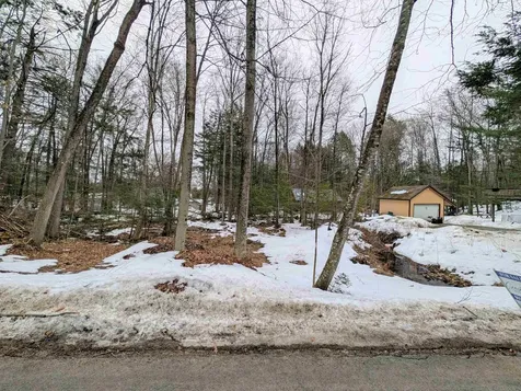 19 King Arthur Drive Farmington NH 03835