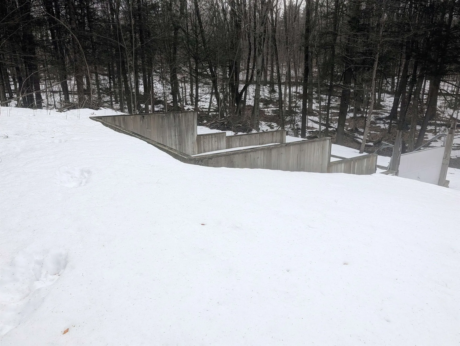 16 King Arthur Drive Farmington NH 03835