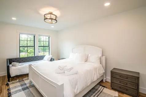 239 Skimobile Road Conway NH 03860