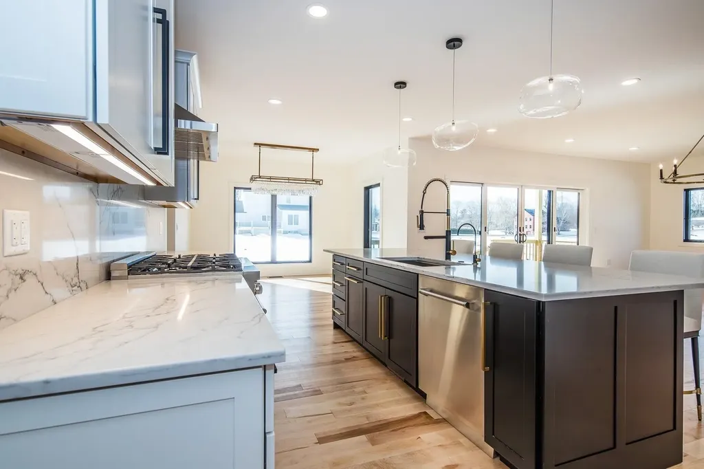 20 Sherwood Road Rutland City VT 05701