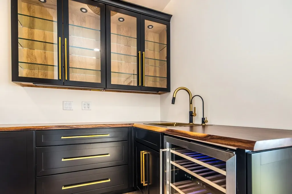 20 Sherwood Road Rutland City VT 05701