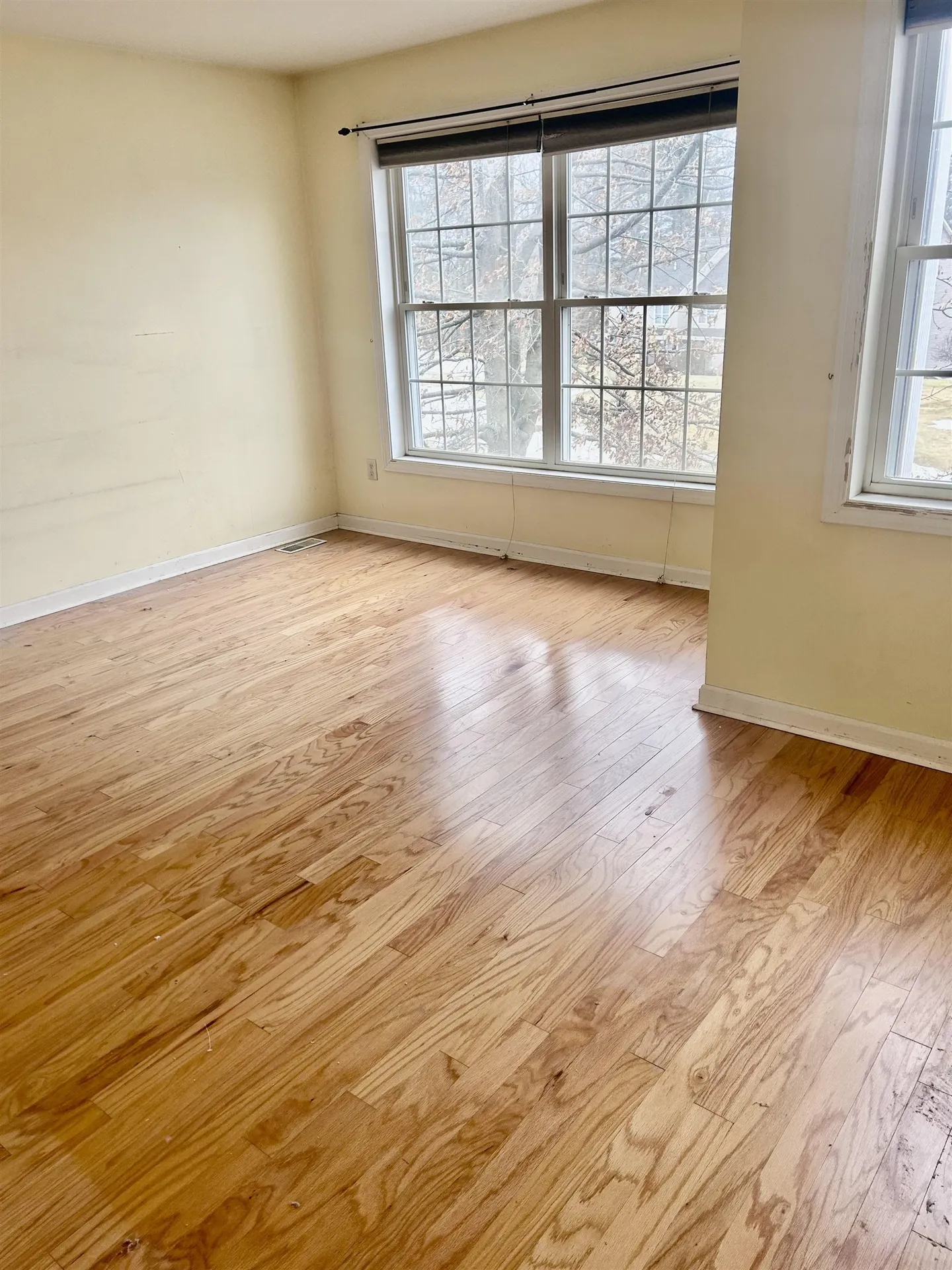 25 Shadowbrook Drive Hudson NH 03051