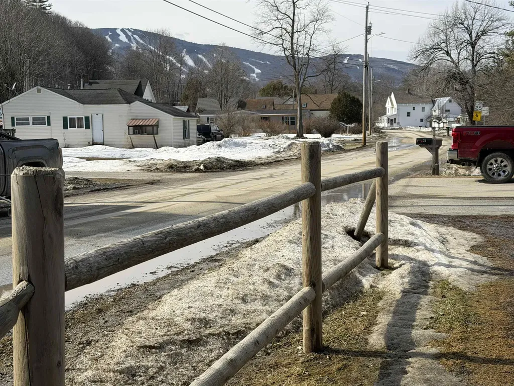 33 Pleasant Street Extension Ludlow VT 05149