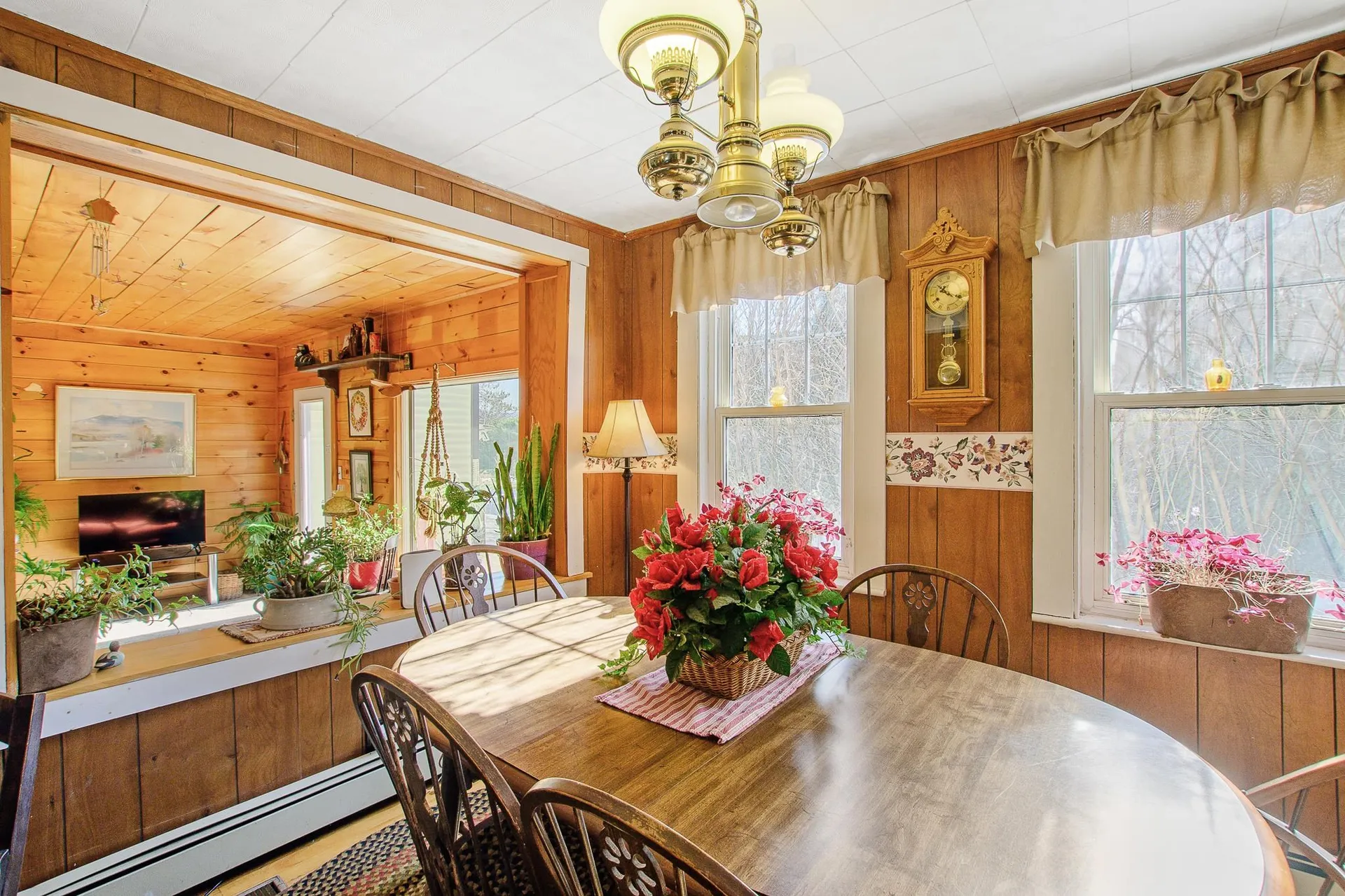 2 Bridge Street Milan NH 03588