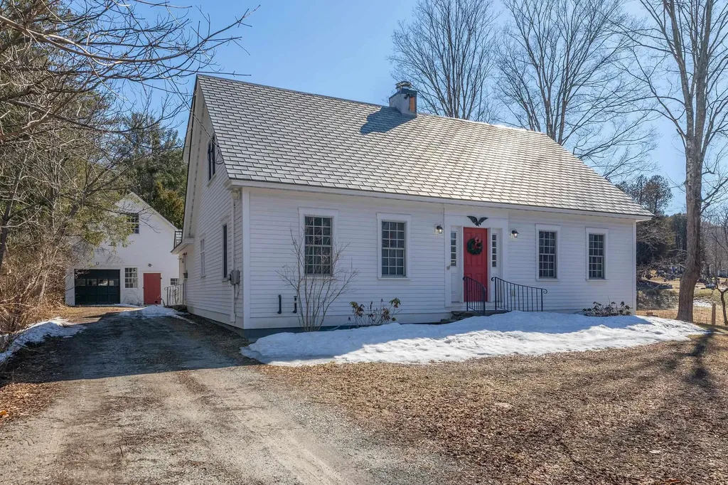299 South Main Street Wallingford VT 05773