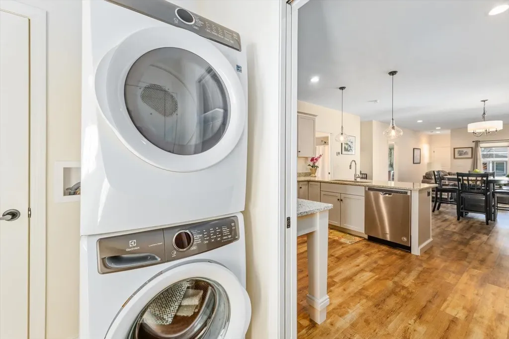 18 Church Street Peterborough NH 03458