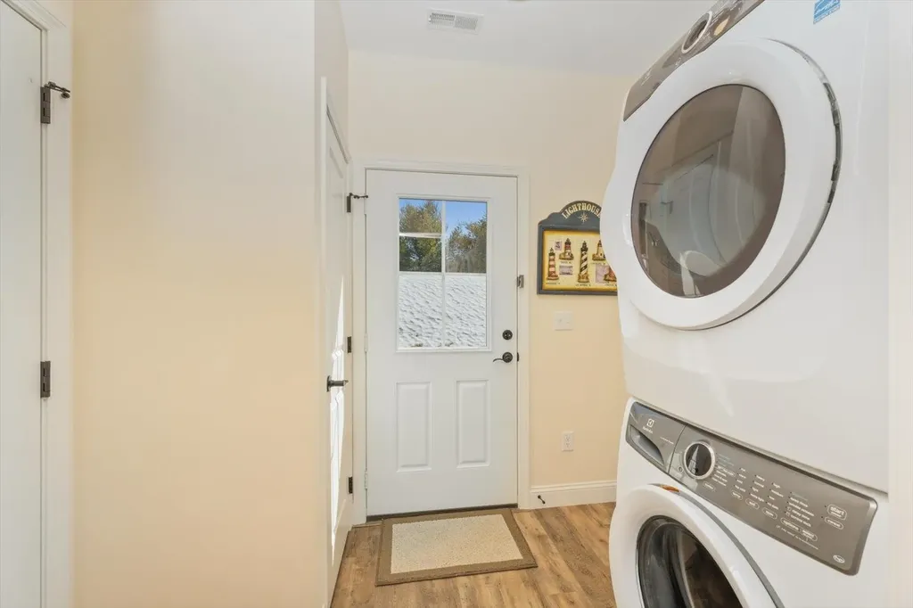 18 Church Street Peterborough NH 03458