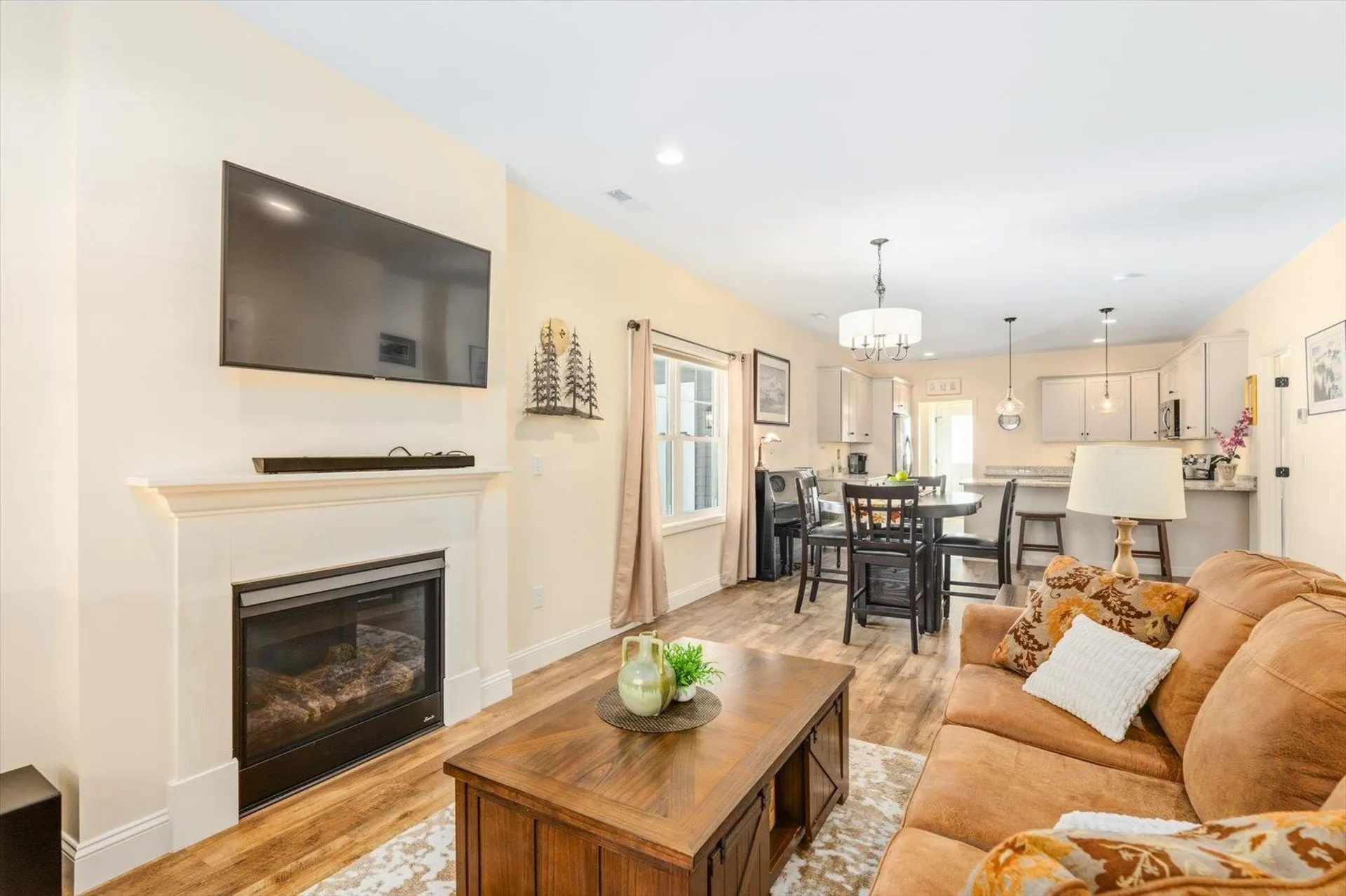 18 Church Street Peterborough NH 03458