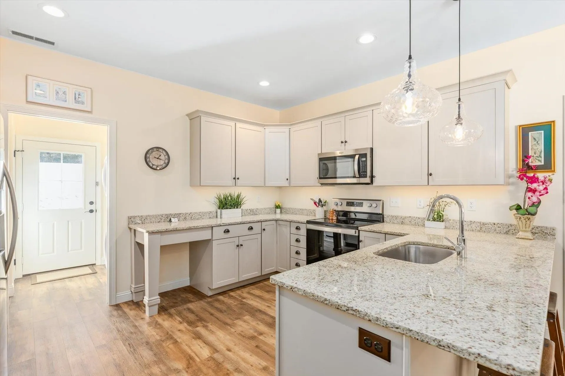 18 Church Street Peterborough NH 03458