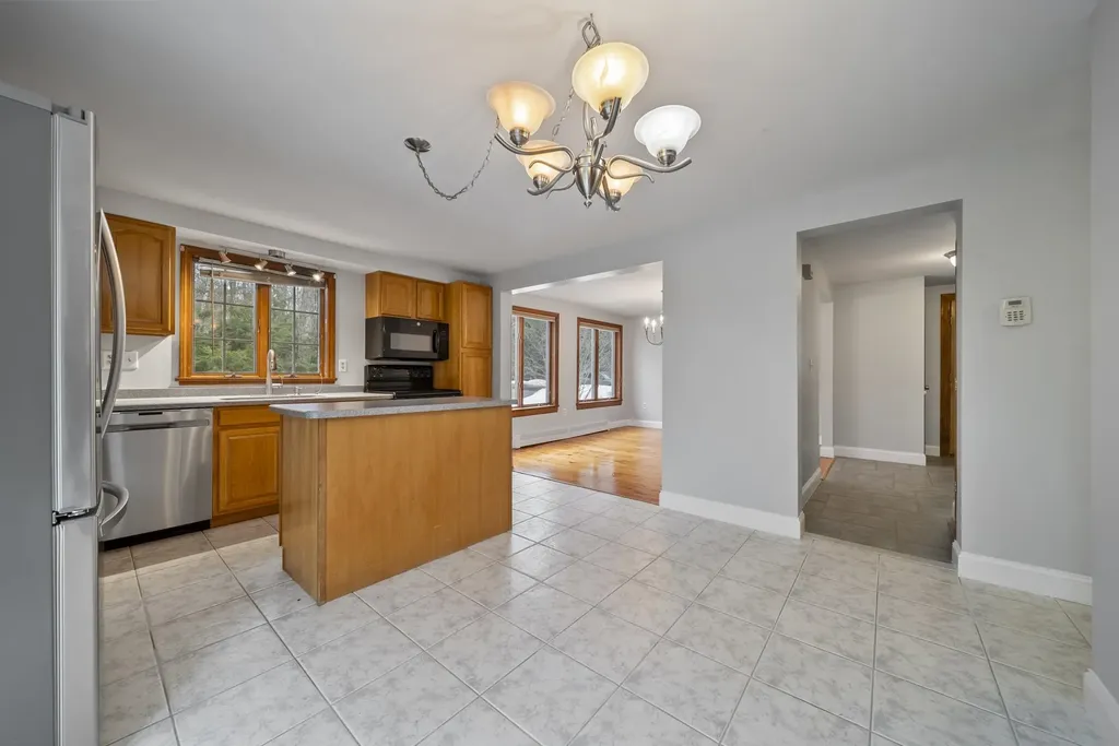 10 Colman Path Merrimack NH 03054