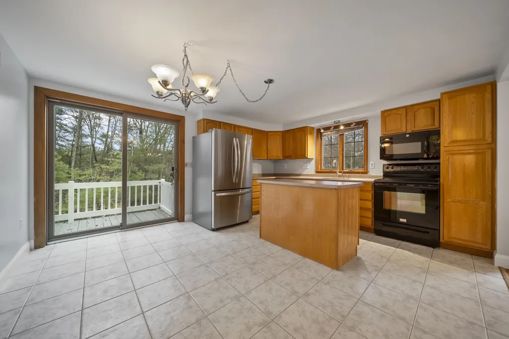 10 Colman Path Merrimack NH 03054