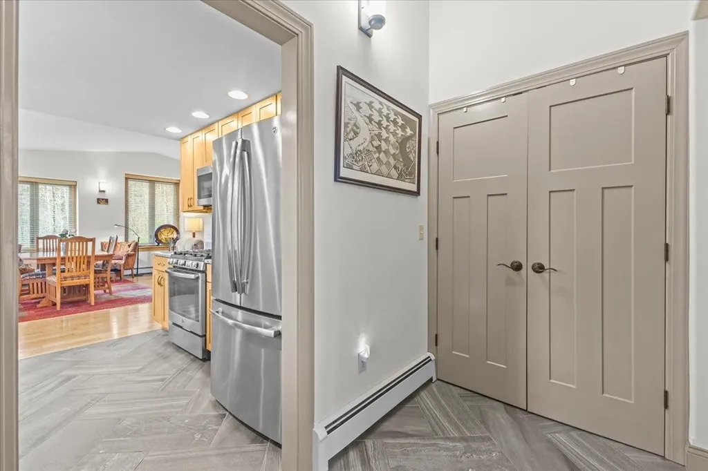 133 Sharkyville Road Waterbury VT 05676