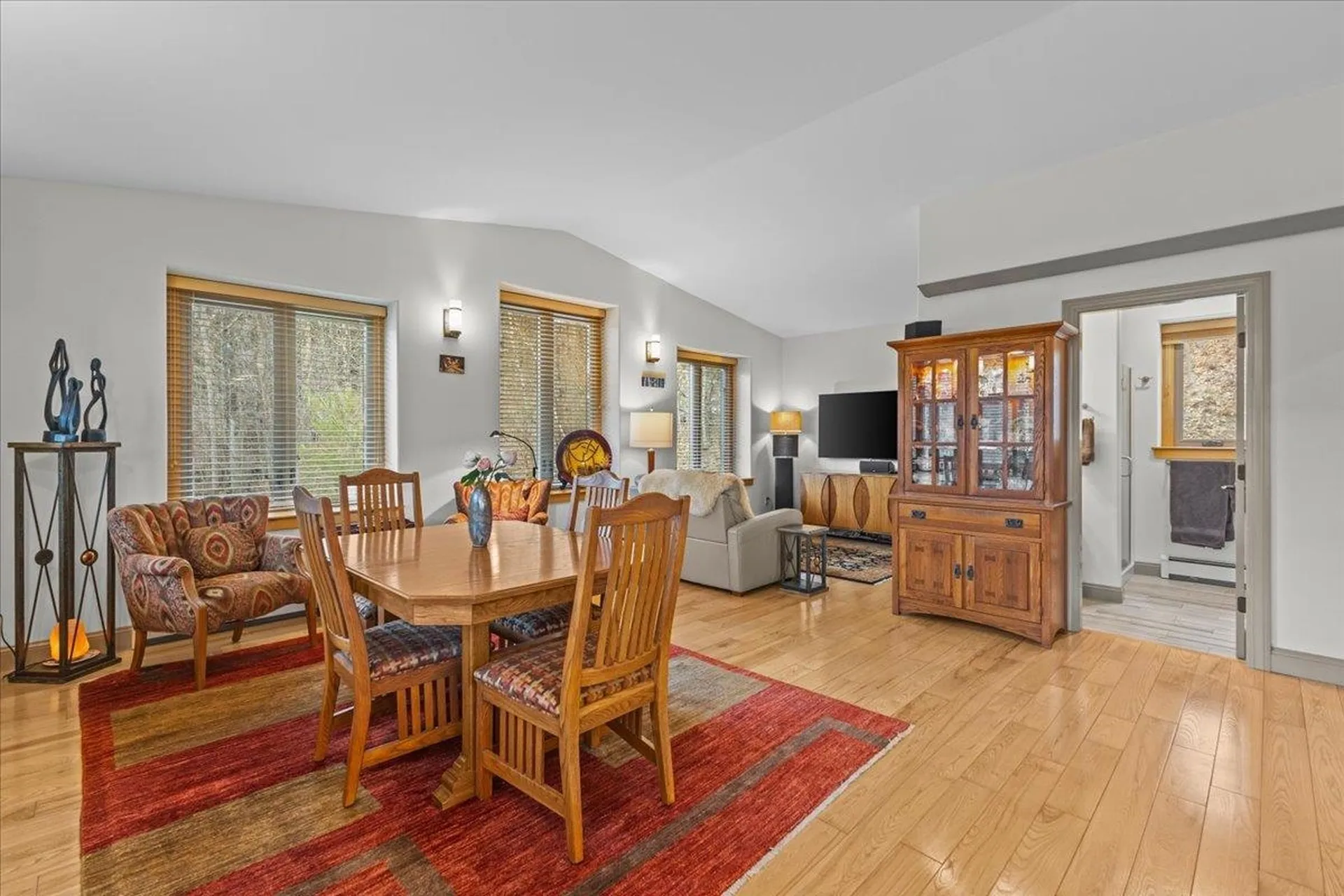 133 Sharkyville Road Waterbury VT 05676