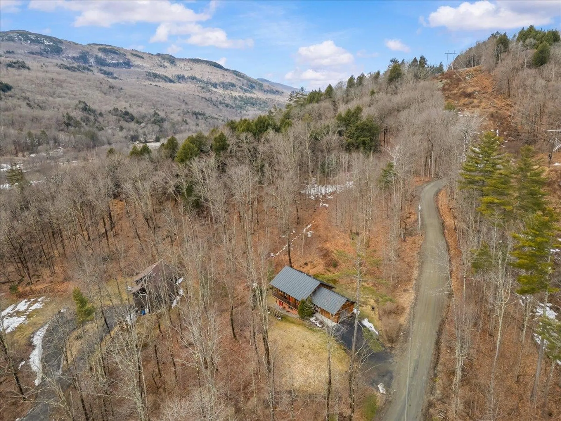 133 Sharkyville Road Waterbury VT 05676