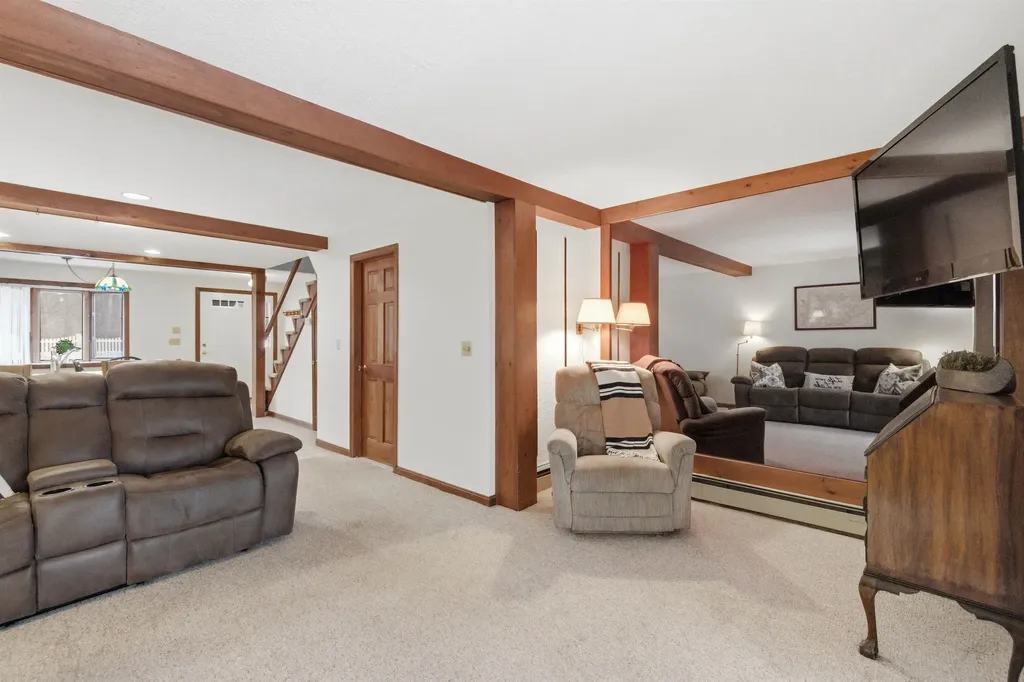 78 Lake Shore Drive Moultonborough NH 03254