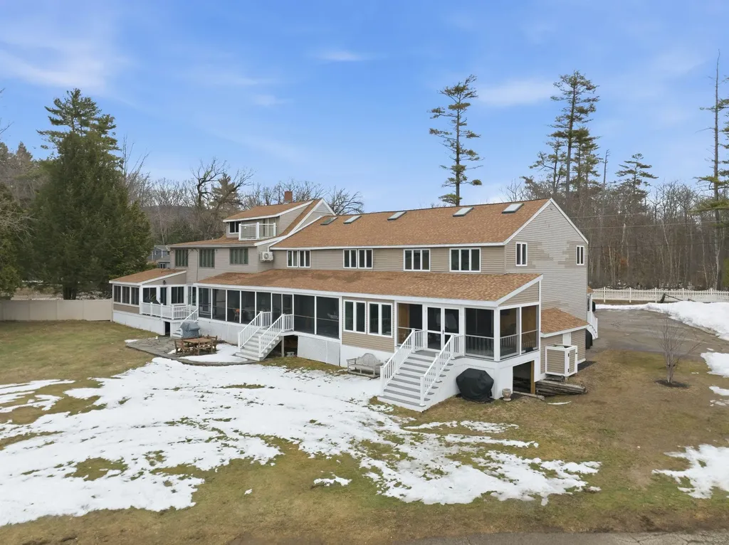 78 Lake Shore Drive Moultonborough NH 03254