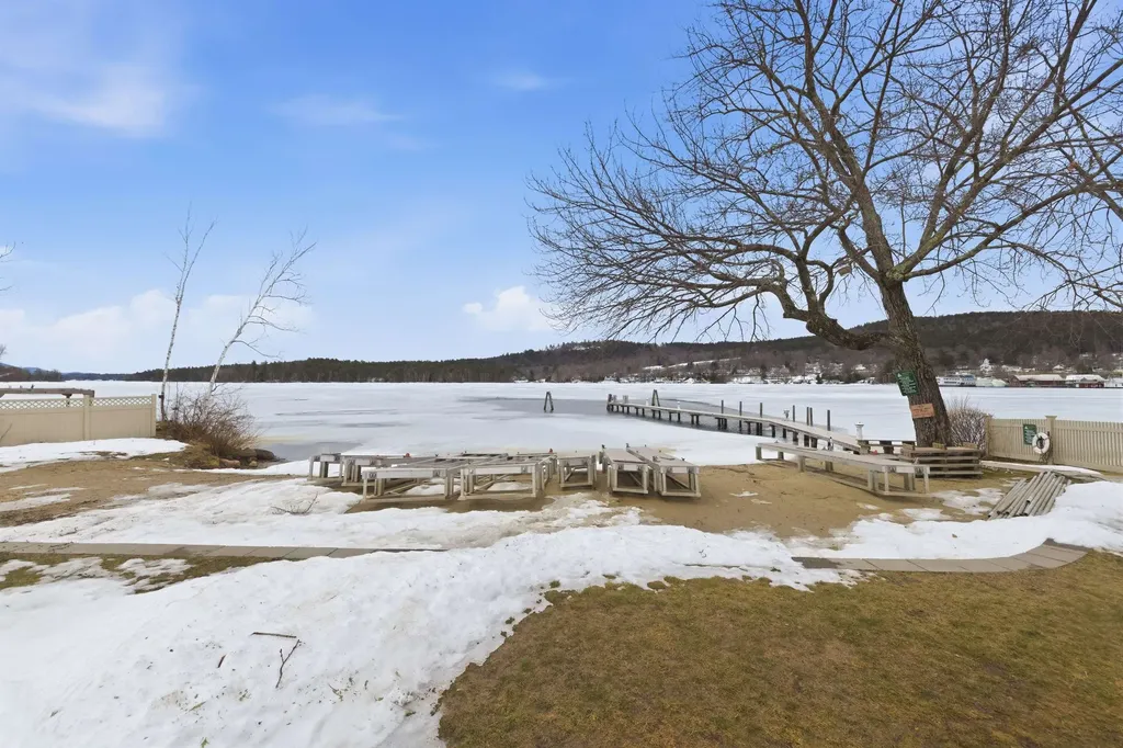 78 Lake Shore Drive Moultonborough NH 03254