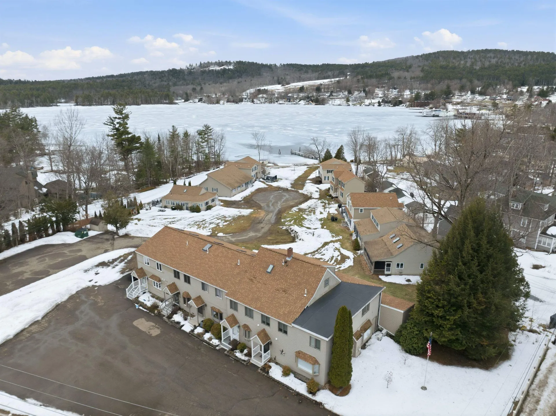 78 Lake Shore Drive Moultonborough NH 03254