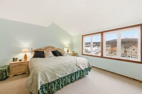 78 Lake Shore Drive Moultonborough NH 03254