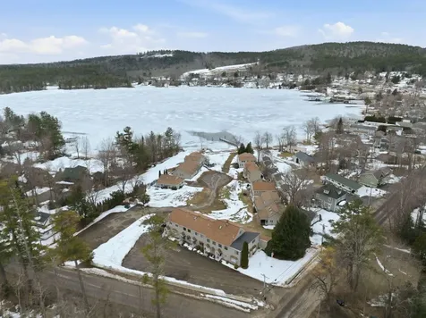 78 Lake Shore Drive Moultonborough NH 03254
