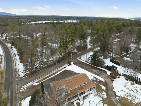 78 Lake Shore Drive Moultonborough NH 03254